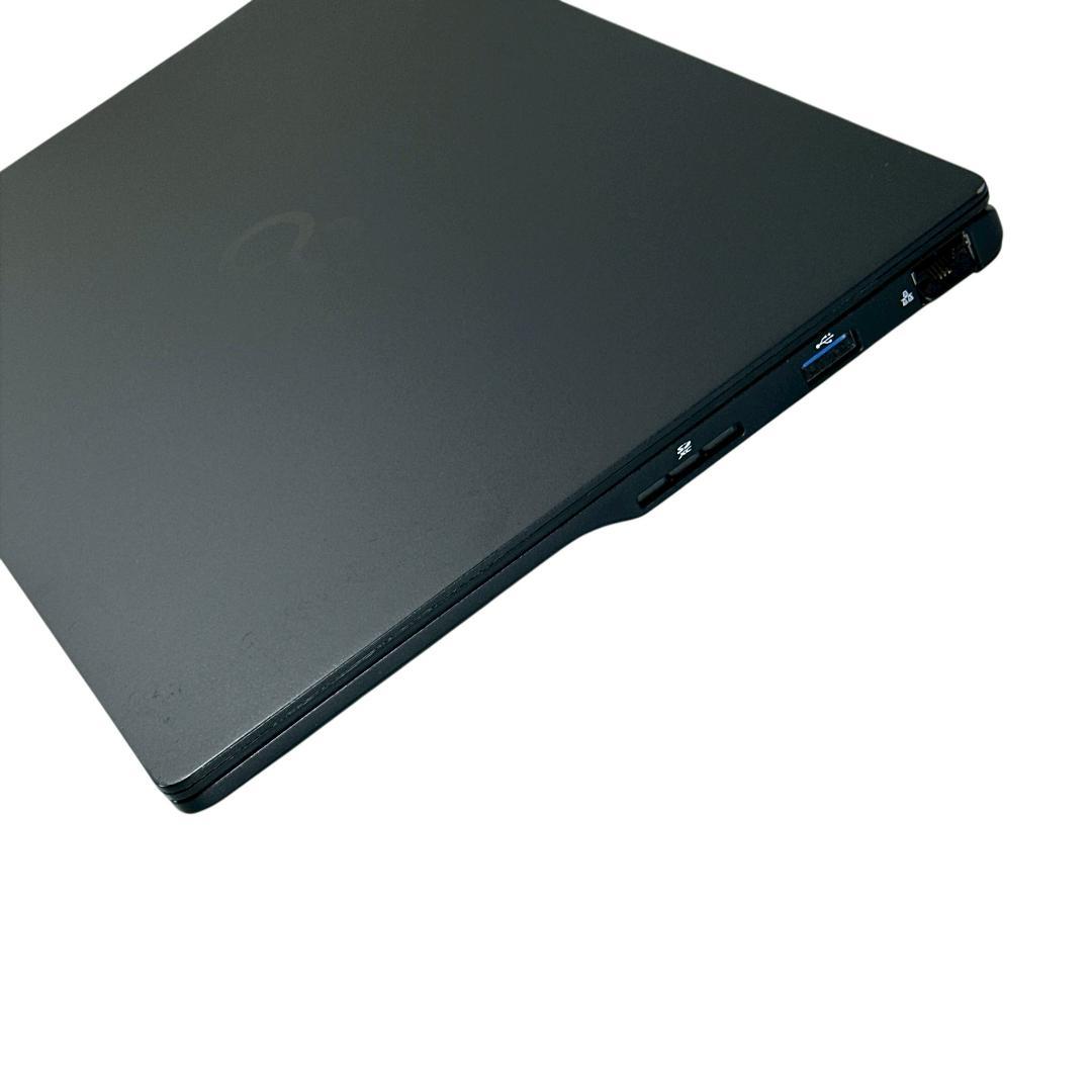 富士通 ノートパソコン バッテリ優秀 i5 11世代 U9311 超軽量 747