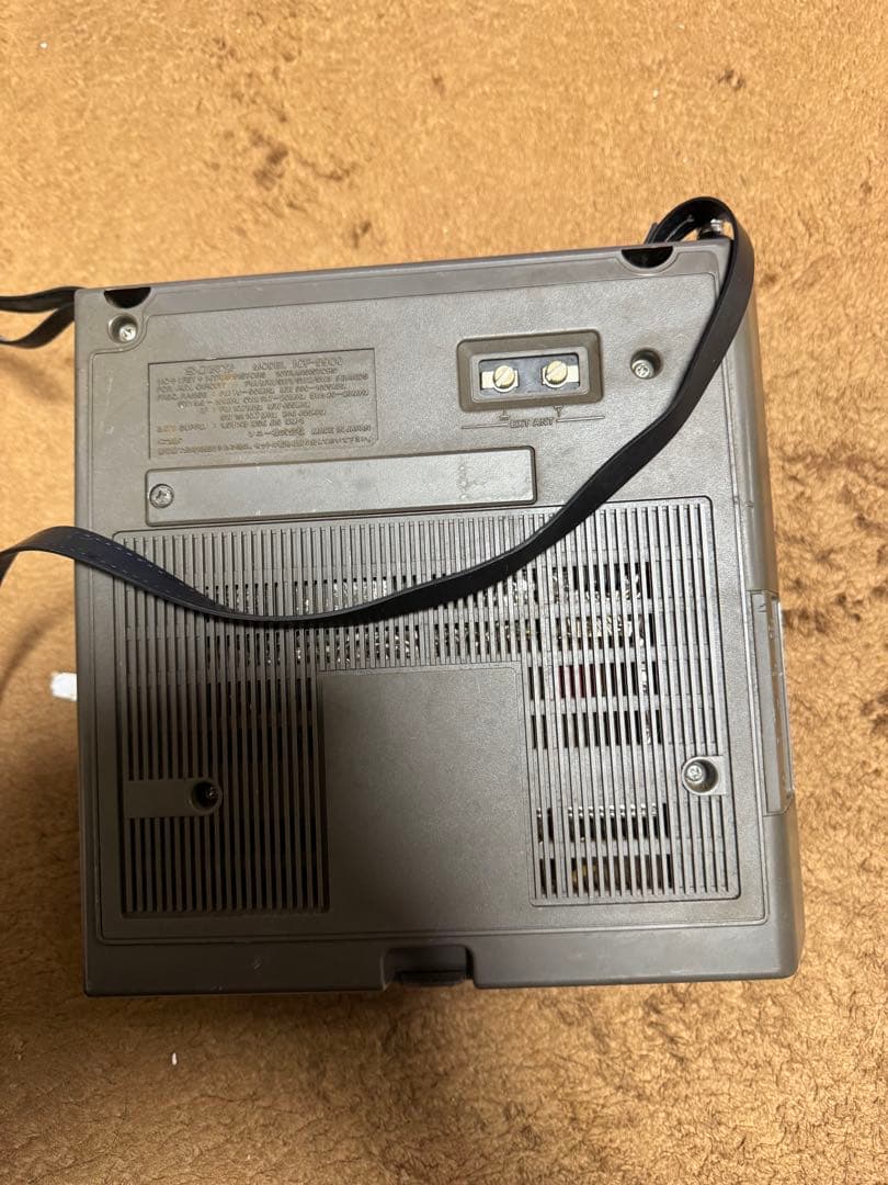 SONY ICF-5900マルチ5バンドFM/MW/SW1/SW2/SW3