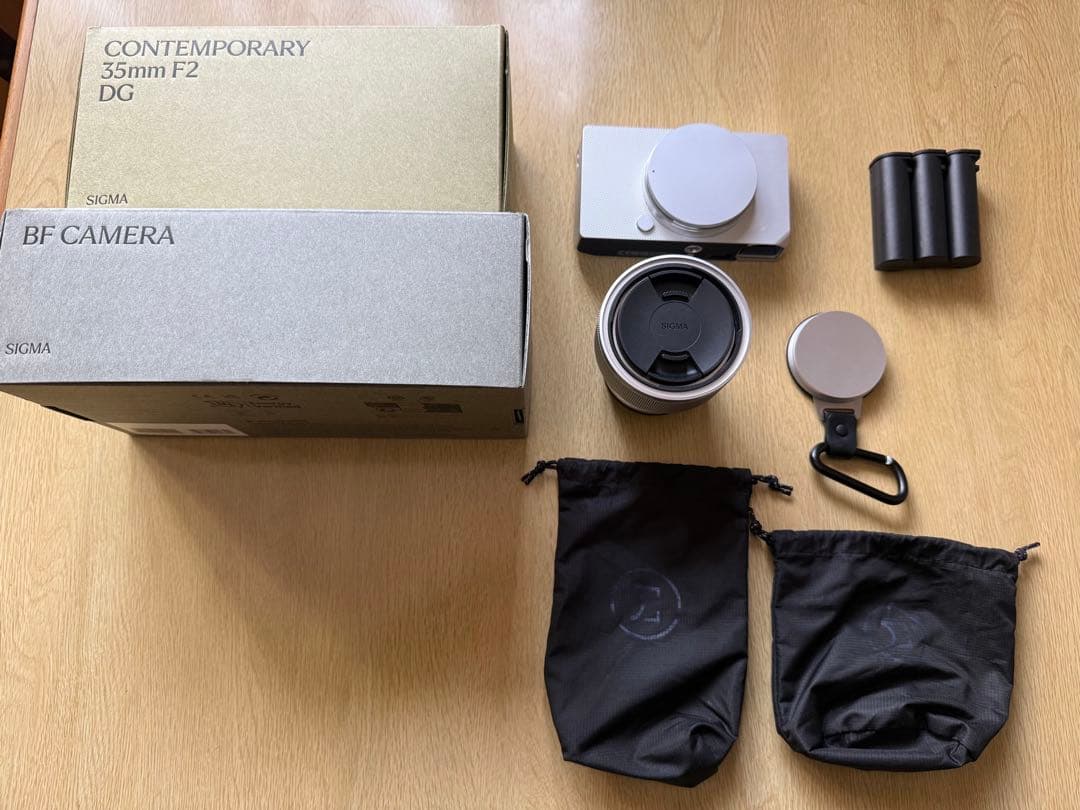 SIGMA BF 35mm F2 DG シルバー レンズ、バッテリー3本セット
