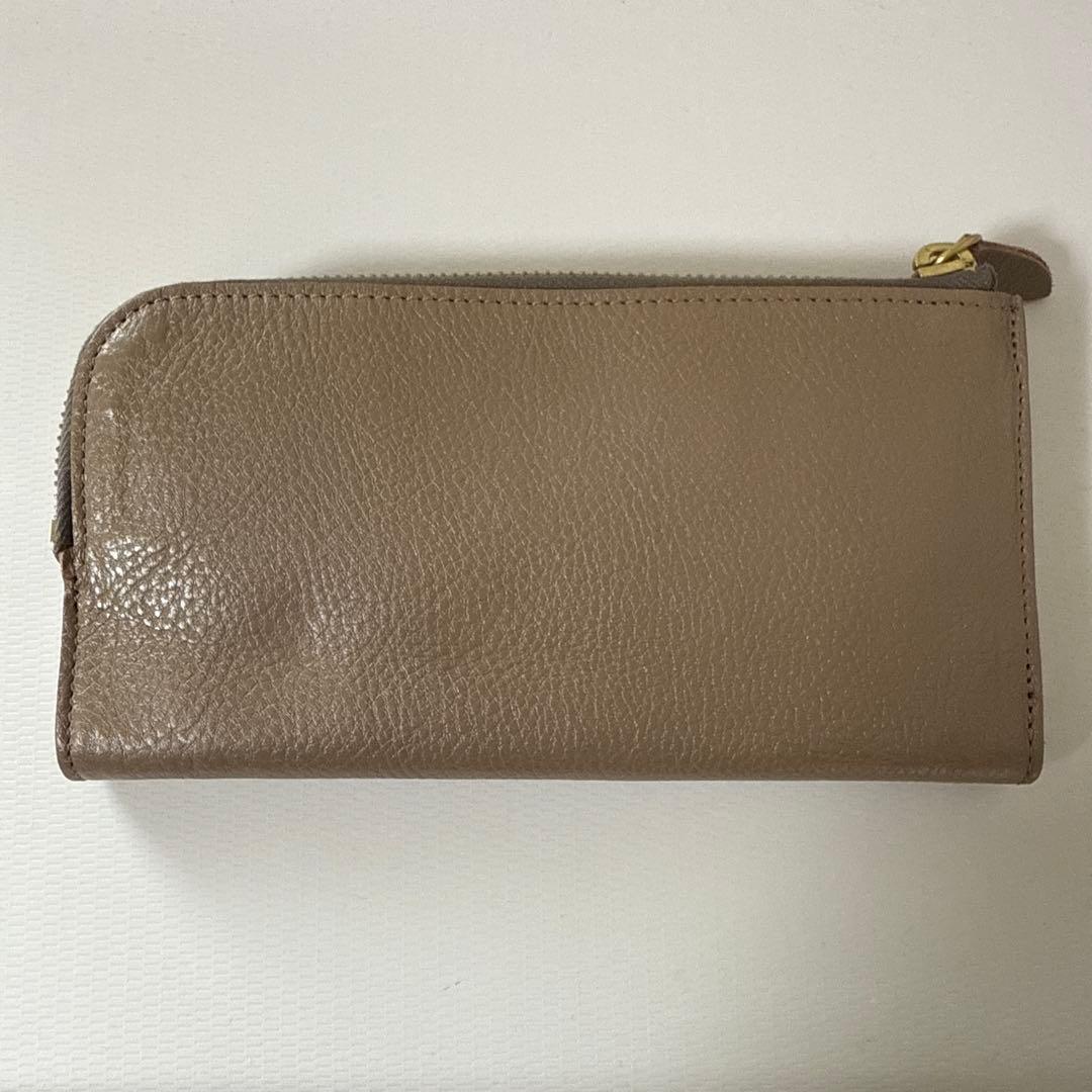[イルビゾンテ] 2つ折り長財布　小銭入れ付 L字ファスナー　グレージュ
