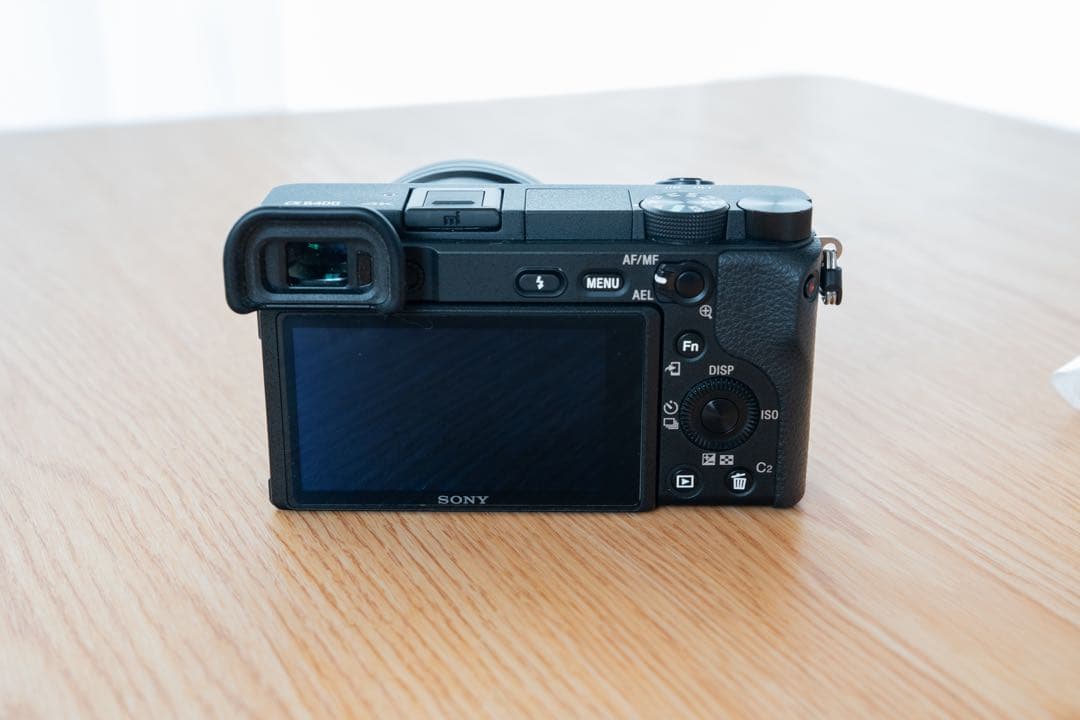 【値下げ】SONY α6400 ダブルズームレンズキット（2024年製）