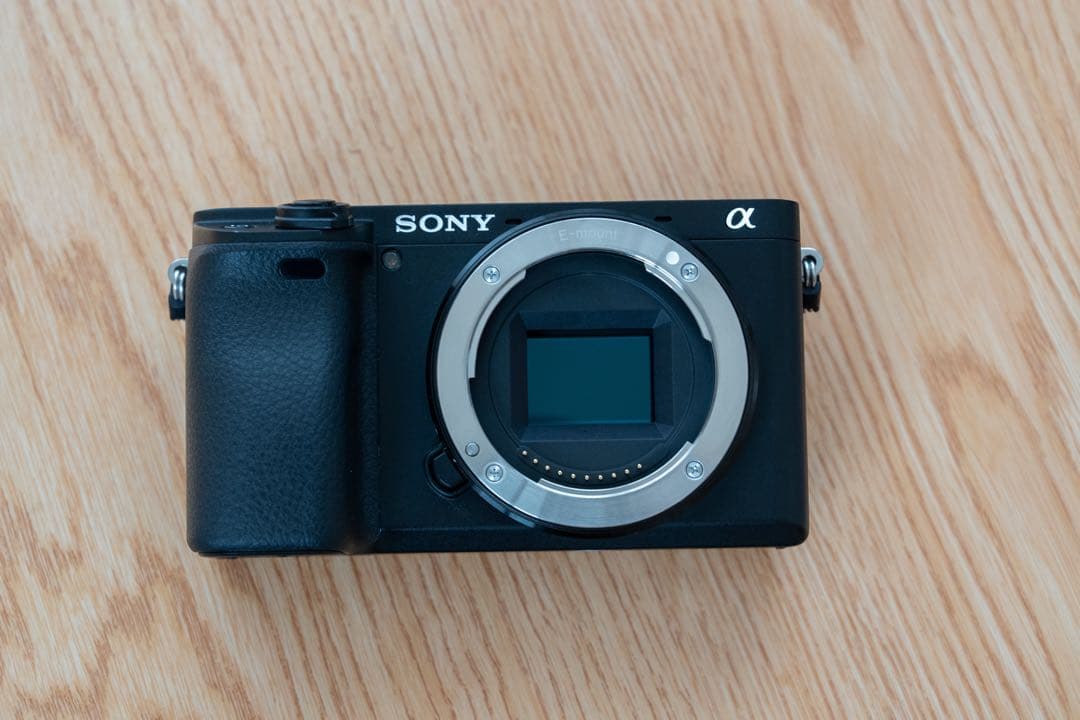 【値下げ】SONY α6400 ダブルズームレンズキット（2024年製）