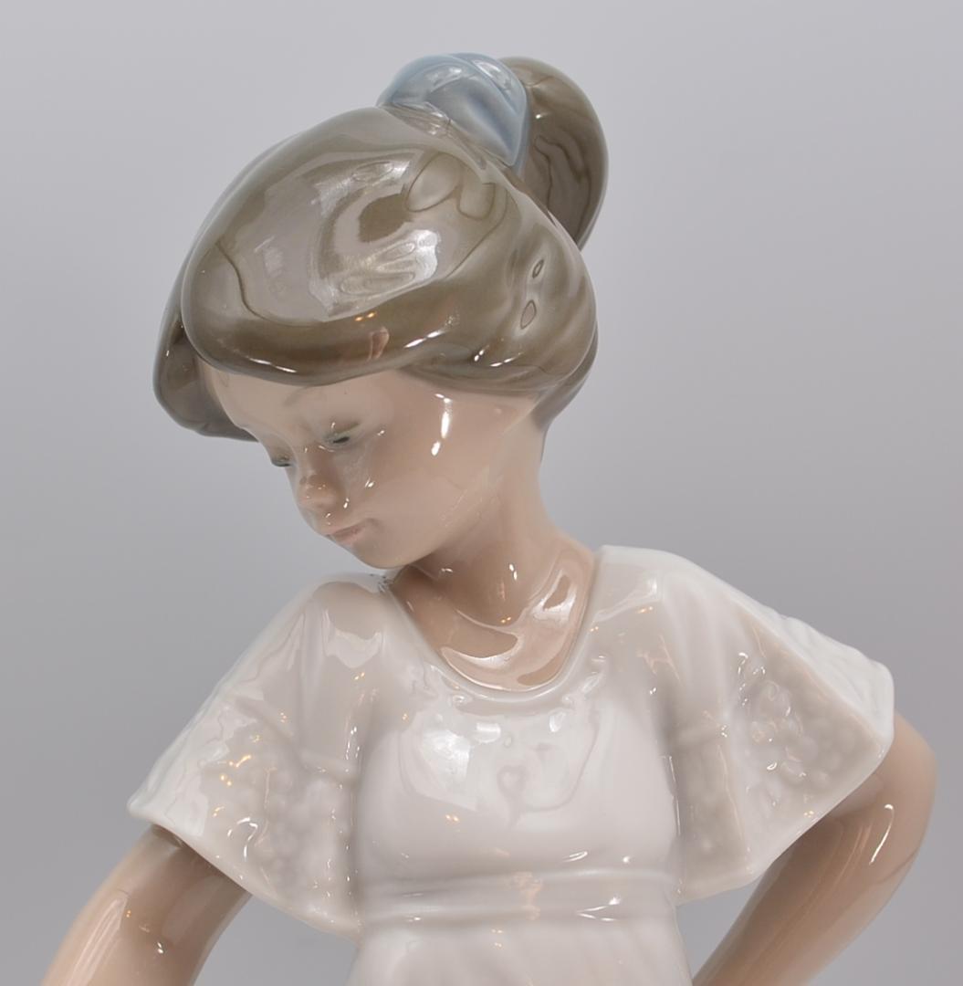 恥ずかしがり／なんてかわいい　NAO（リヤドロ）　２体セット　ご成約済み