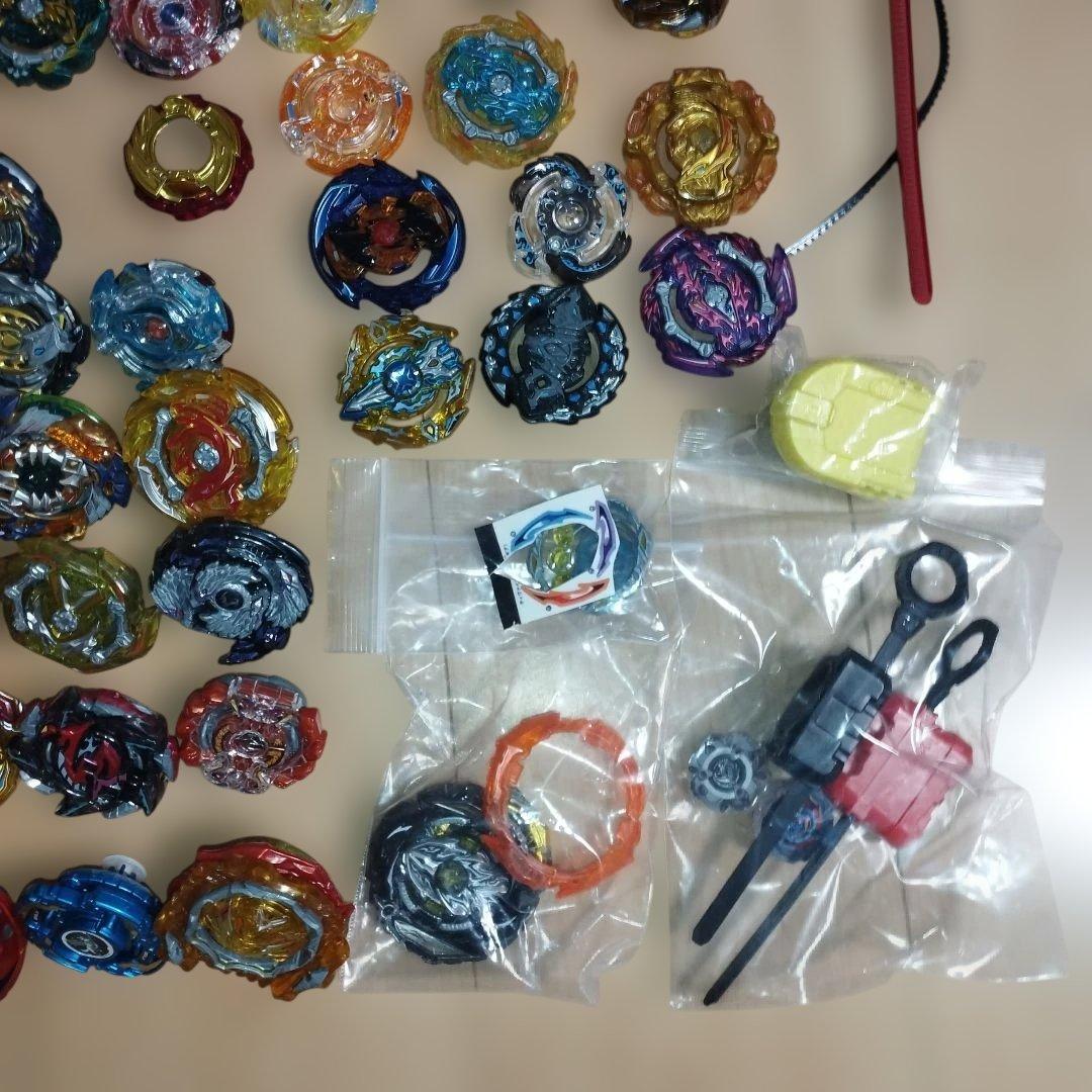 激安　ベイブレードバースト　3.3kg 大量　まとめ売り