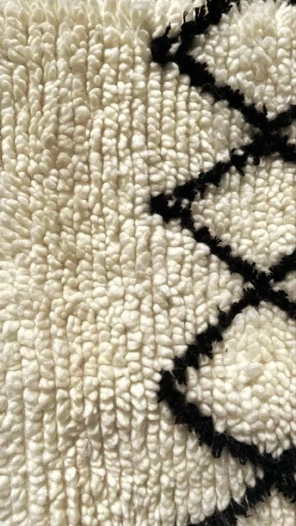 ハンドメイド モロッカンラグ ベニワレン Mサイズ