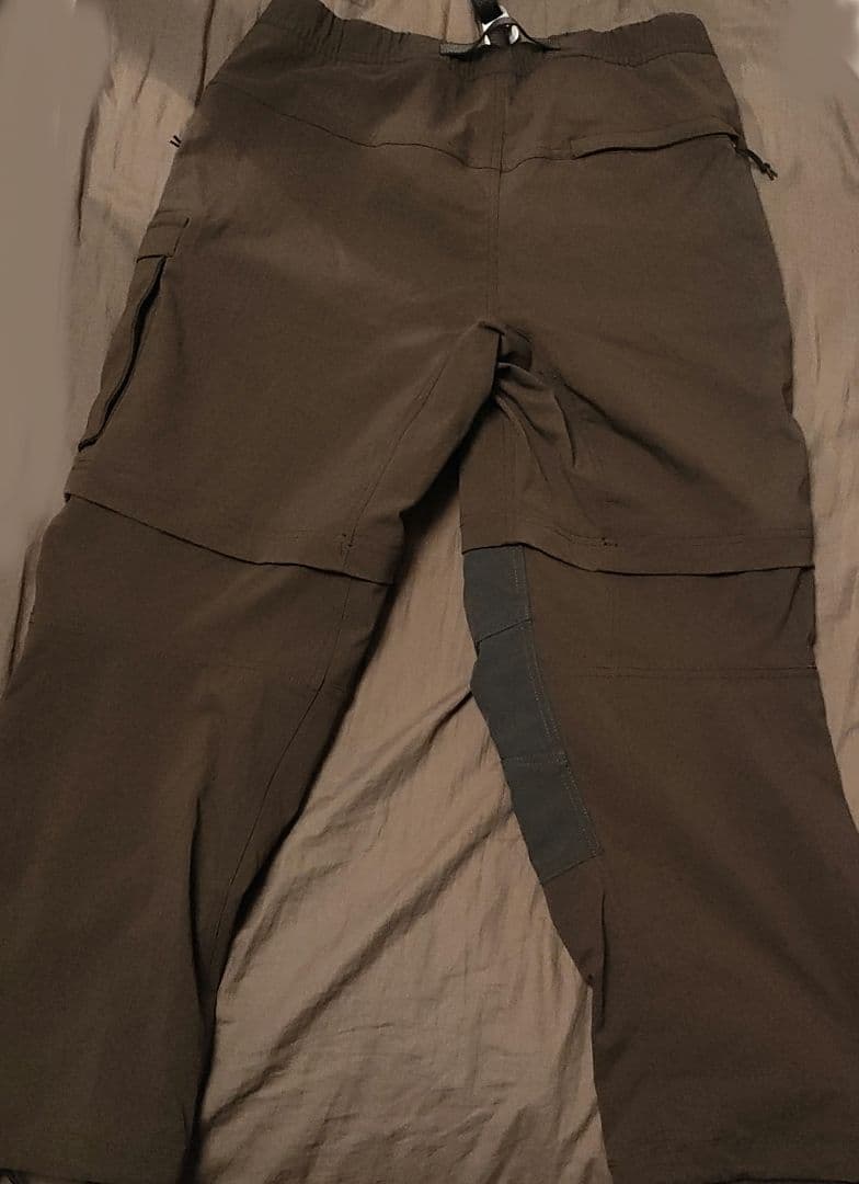 ナイキ ACG カーゴパンツ Mサイズ CV0656-220 ハーフパンツ