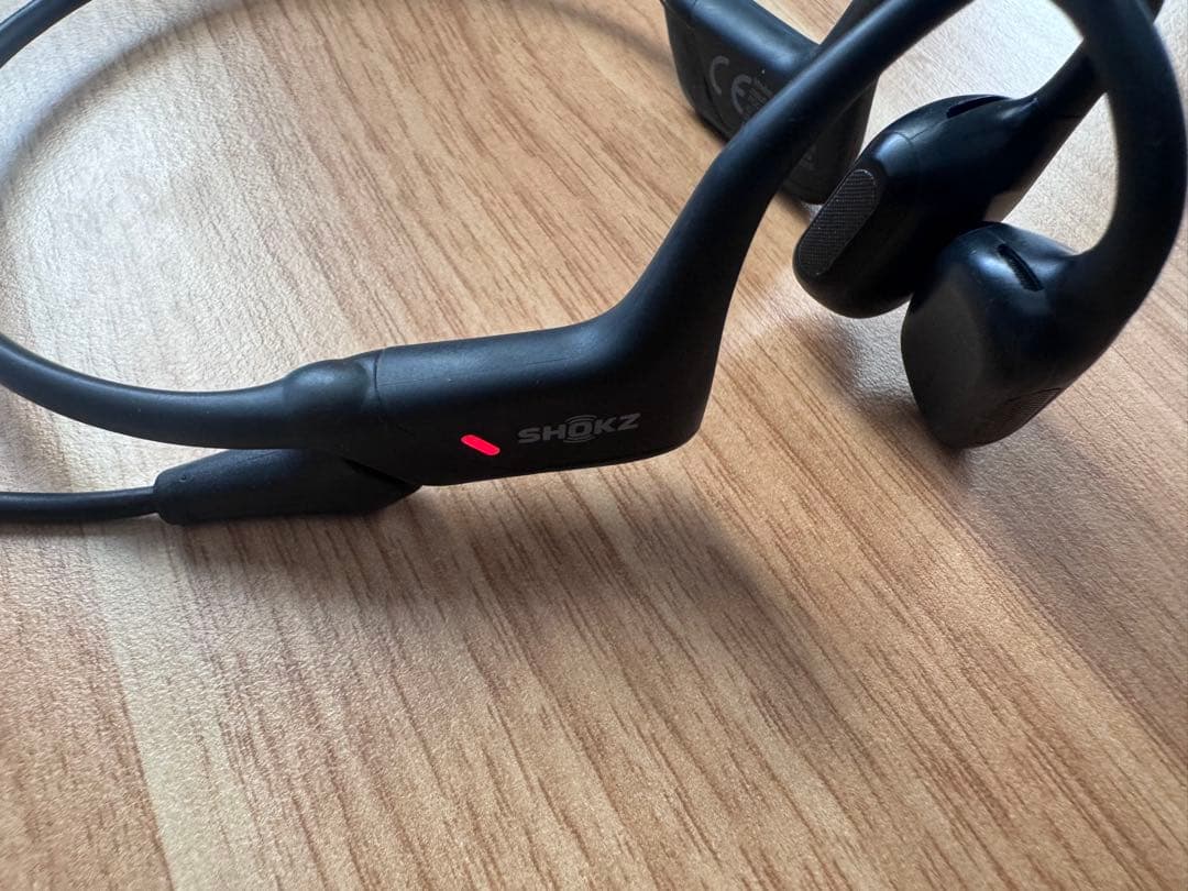 Shokz 骨伝導イヤホン ブラック　open run pro