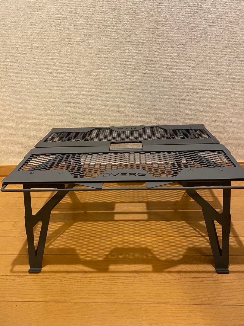 DVERG×NATURE TONES ワンハンドカフェテーブル