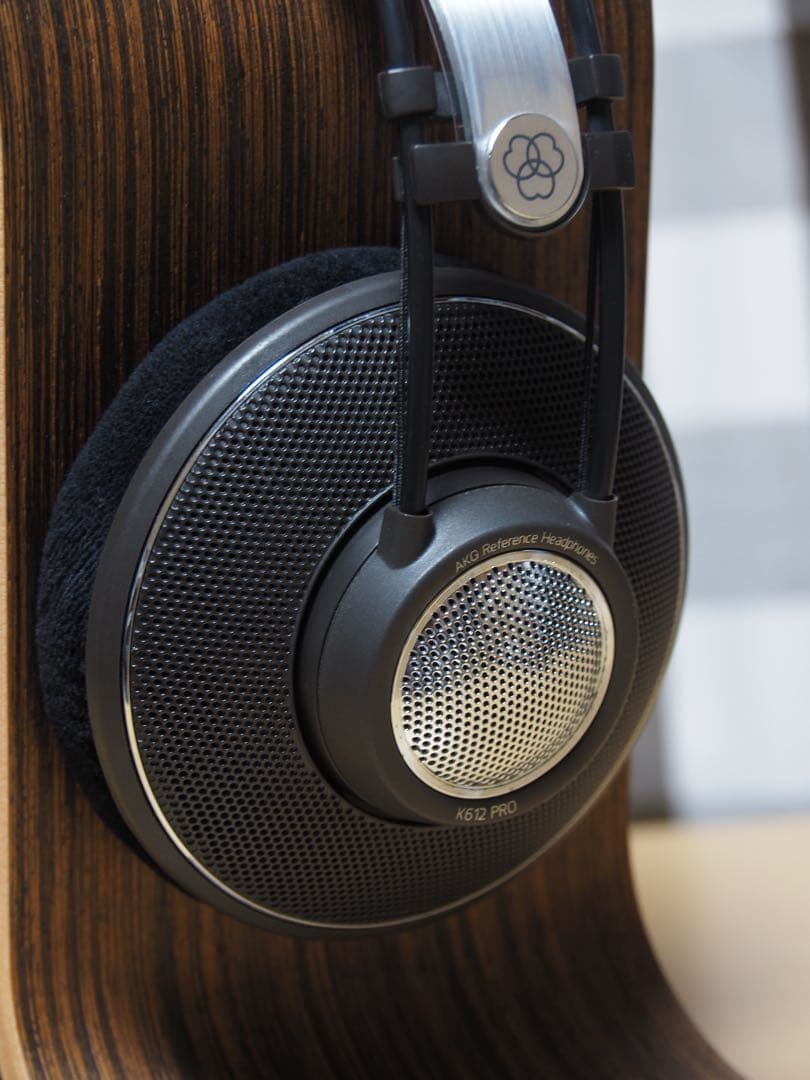 AKG K612 PRO モニターヘッドフォン