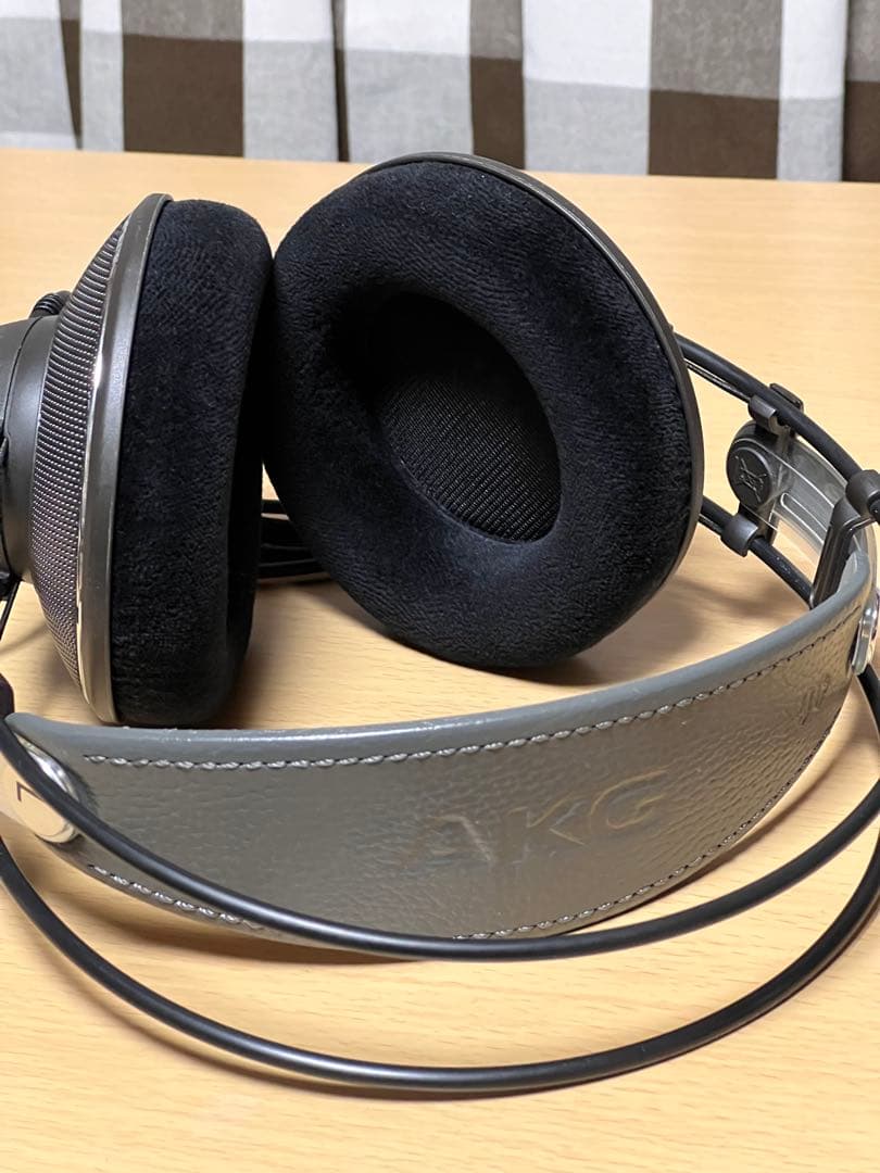 AKG K612 PRO モニターヘッドフォン
