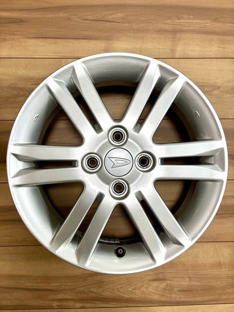 タイヤ・ホイール R2