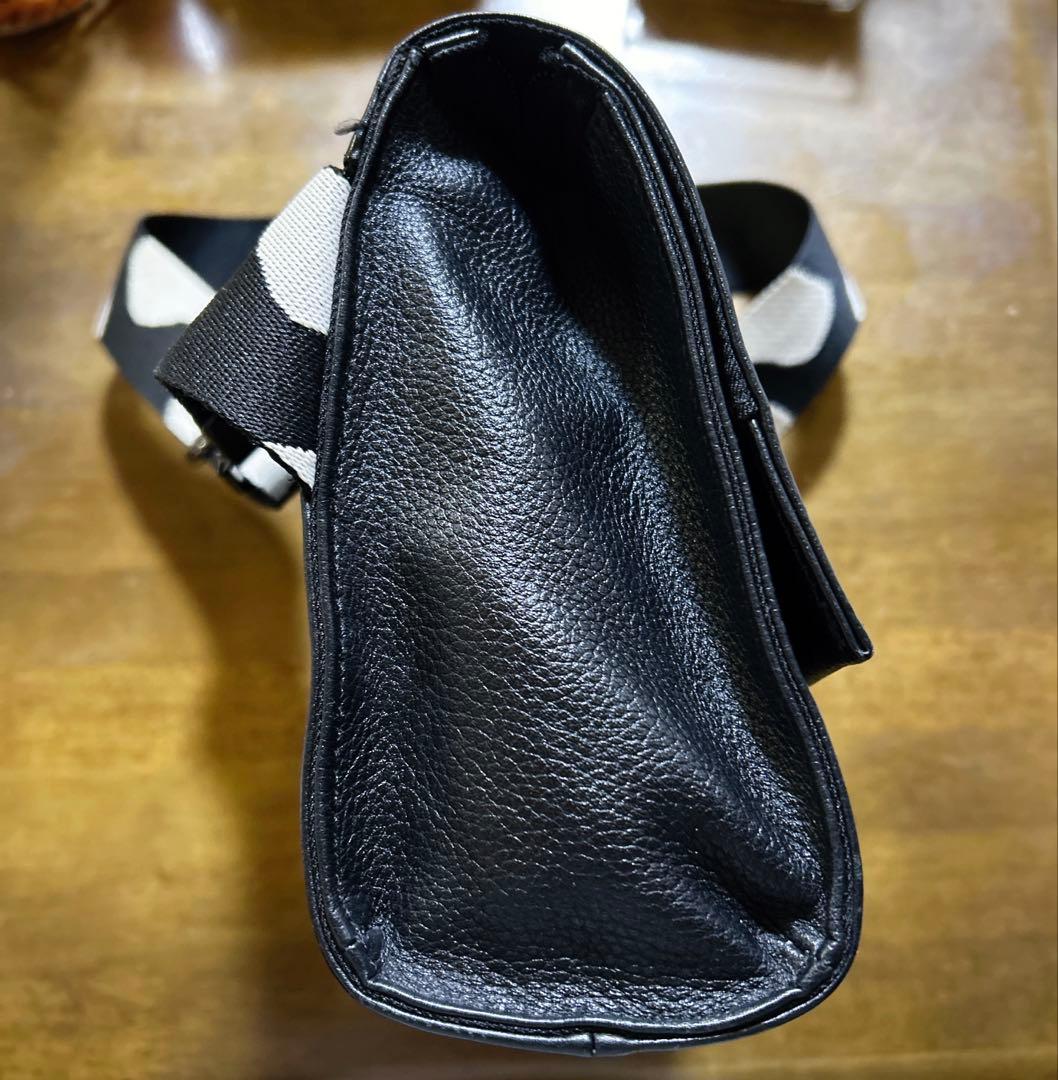 ear PAPILLONNER ワイドテープショルダー バッグ イアパピヨネ