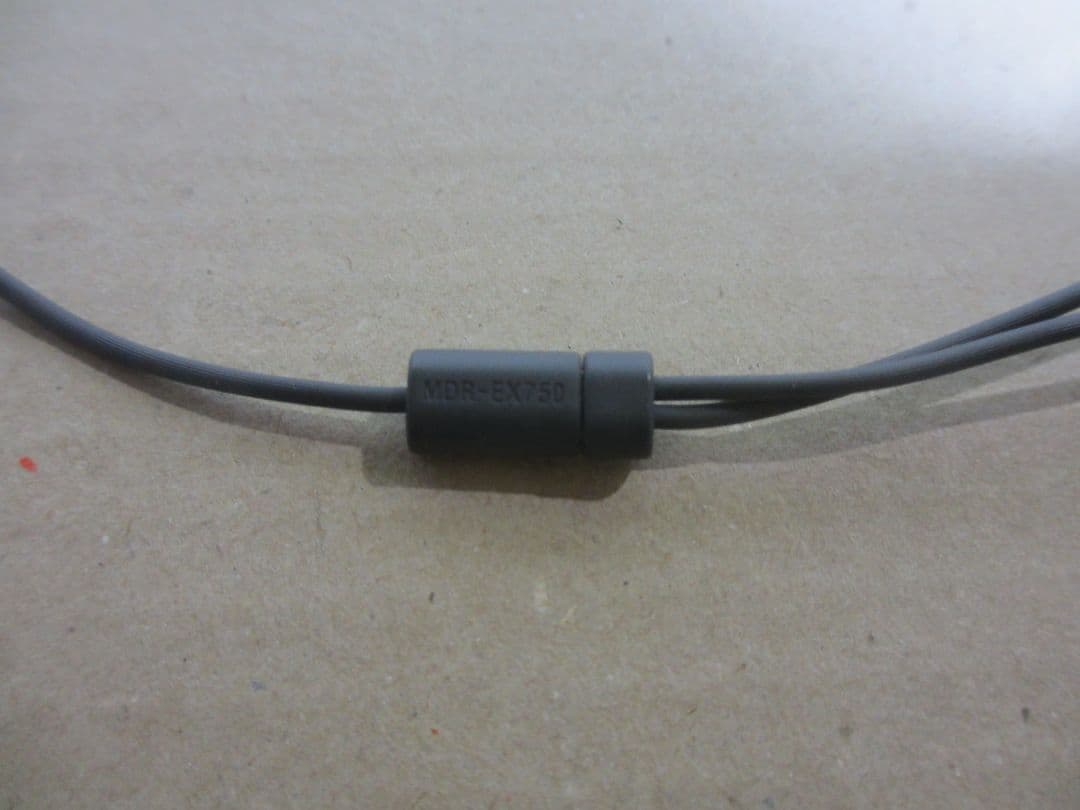 MDR-EX750 ソニー SONY イヤホン