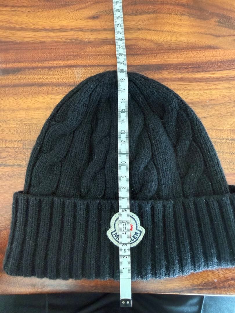 MONCLER ブラック ニット帽 ケーブル編み