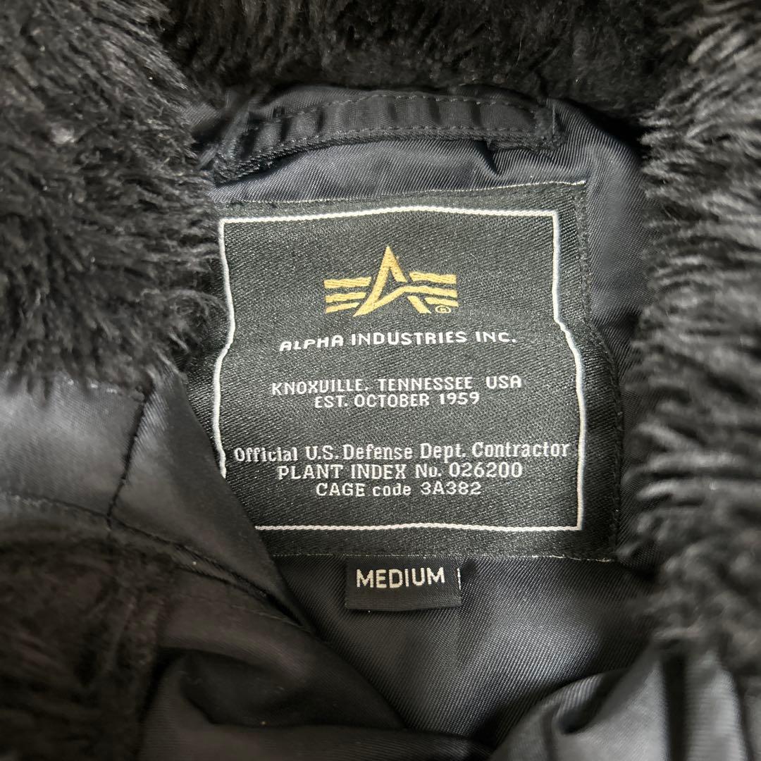 ♦︎極美品♦︎ALPHA INDUSTRIES ブラック ミリタリージャケット M