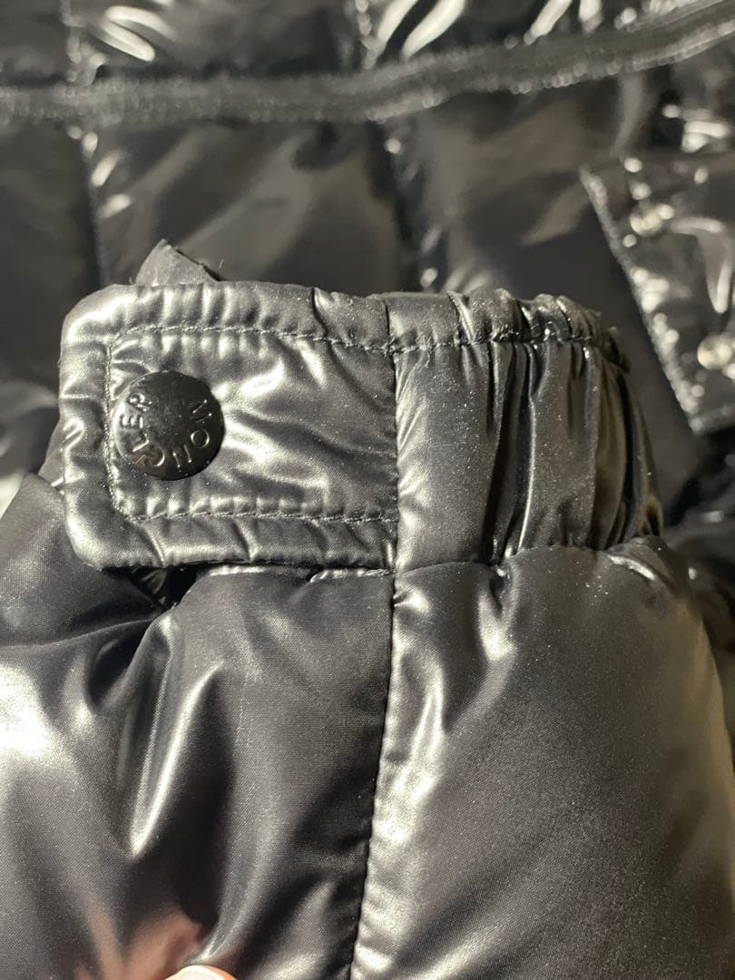 モンクレール Moncler　ダウン　MAYA マヤ　Black ブラック