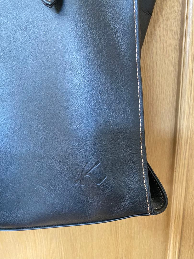 キタムラ 黒レザートートバッグ　(取り外しリボン付き) 大