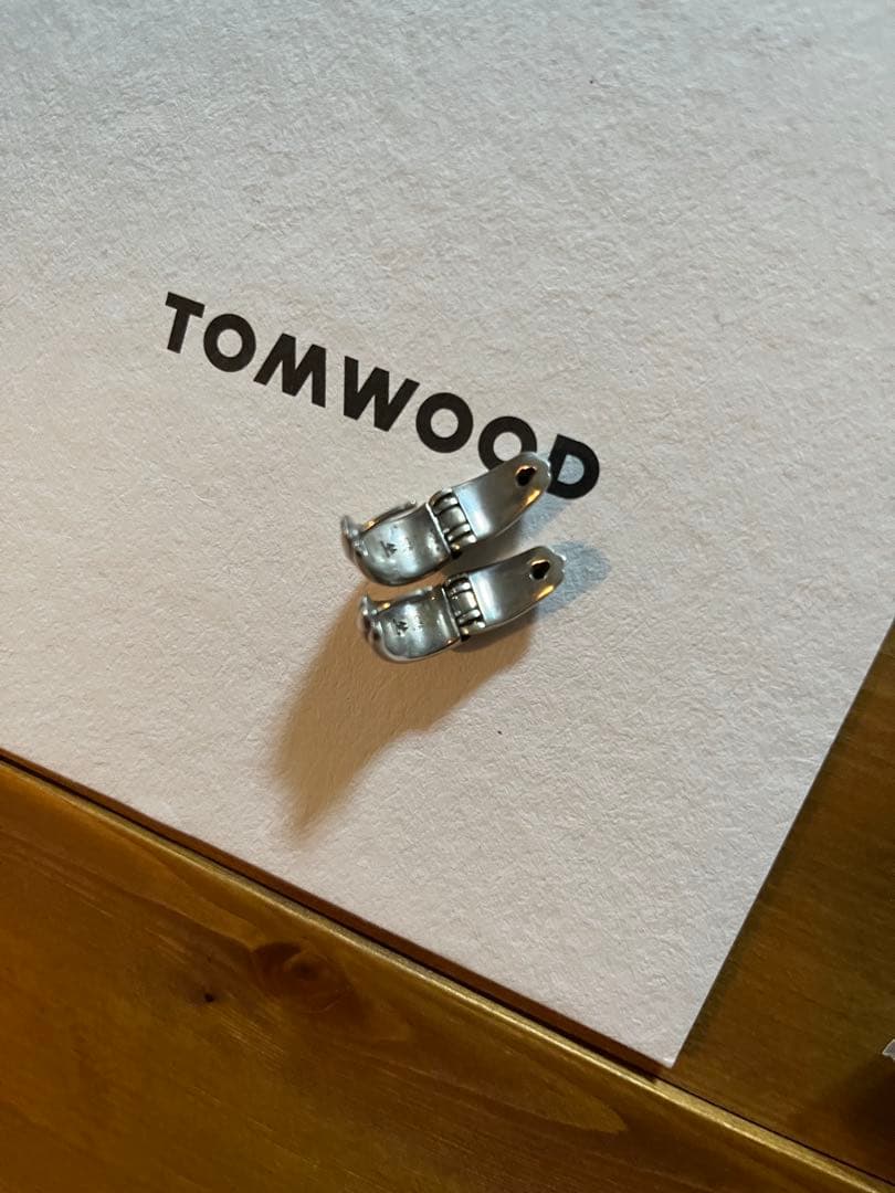 トムウッド　ピアス　両耳