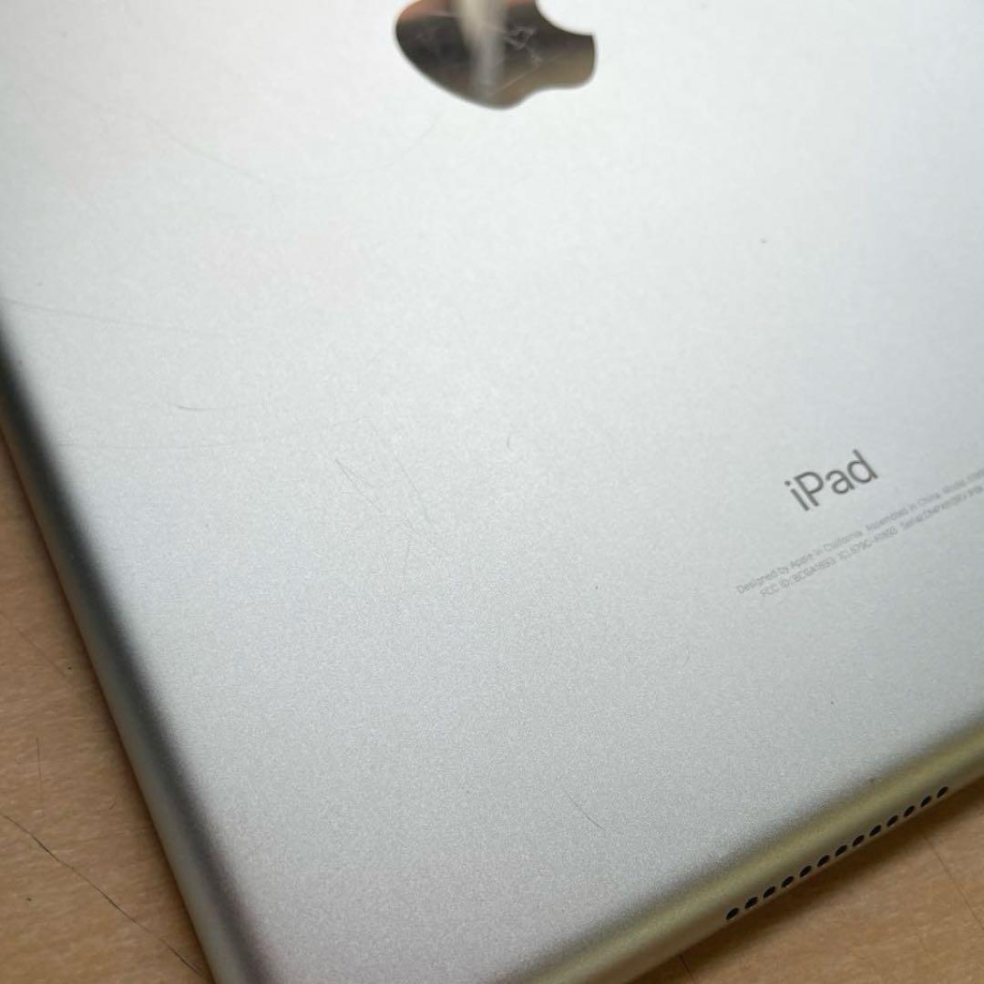 iPad 第6世代　A1893　Wi-Fiモデル　シルバー　32GB #9