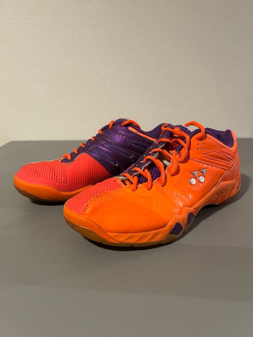 YONEX バドミントンシューズ パワークッション 桃田選手着用モデル 25.5