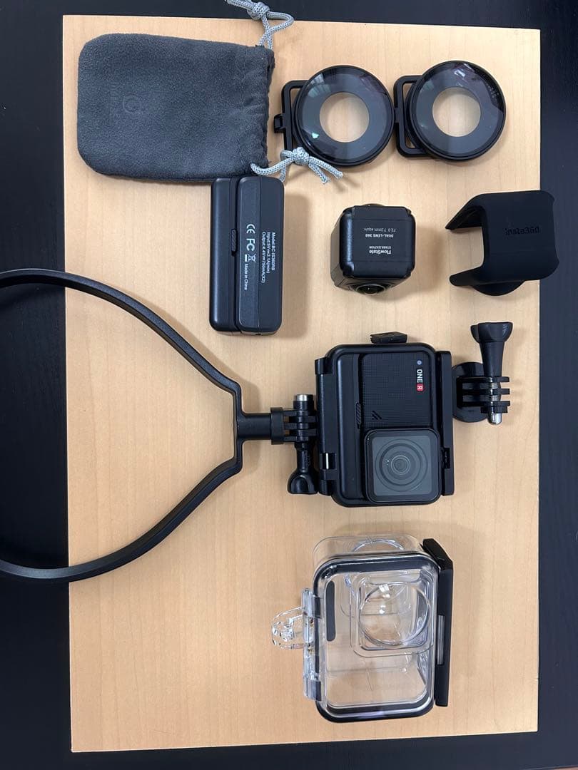 Insta360 ONE R ツイン版、256gbSD、アクセサリー付き