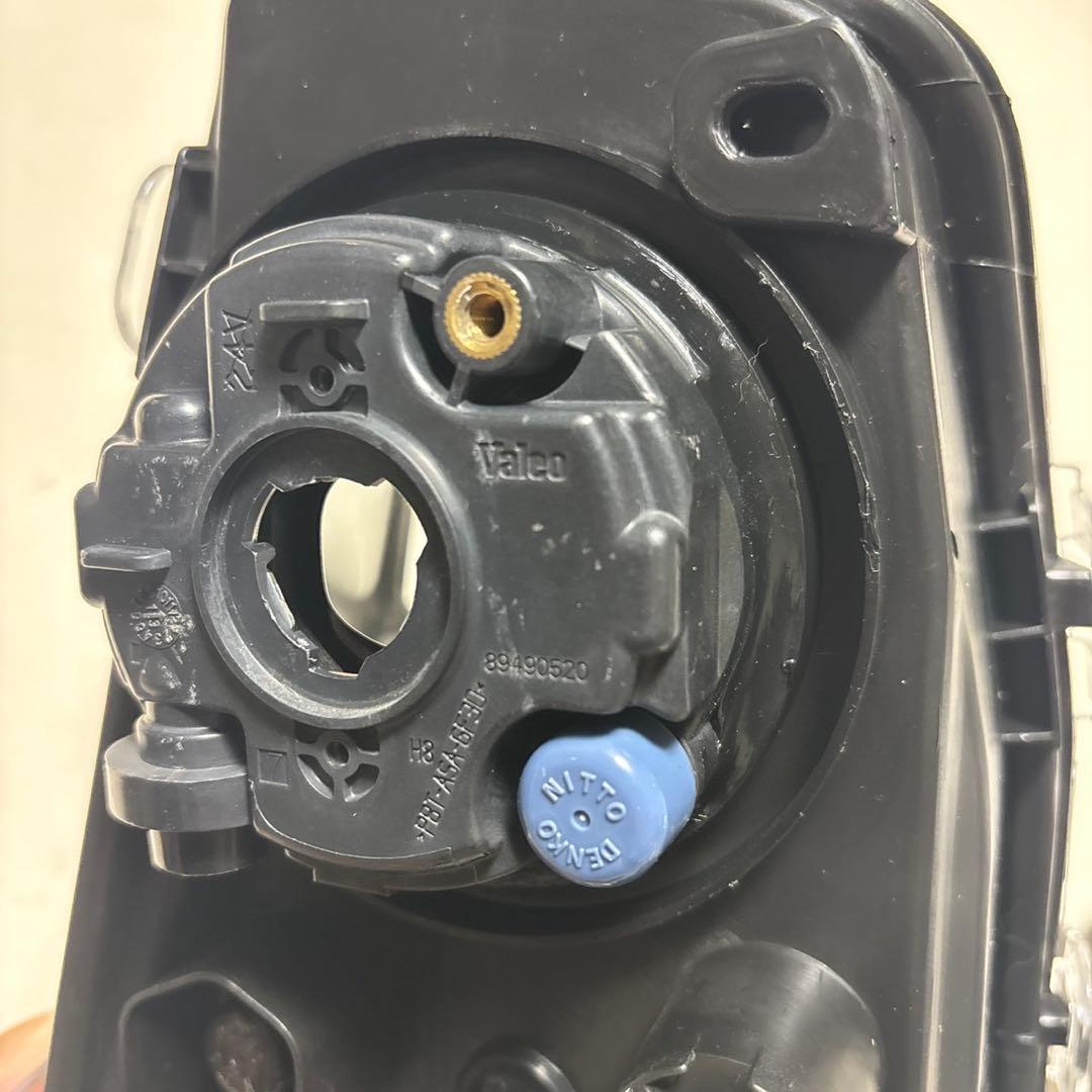 在庫処分価格！50プリウス前期新品フォグH11加工