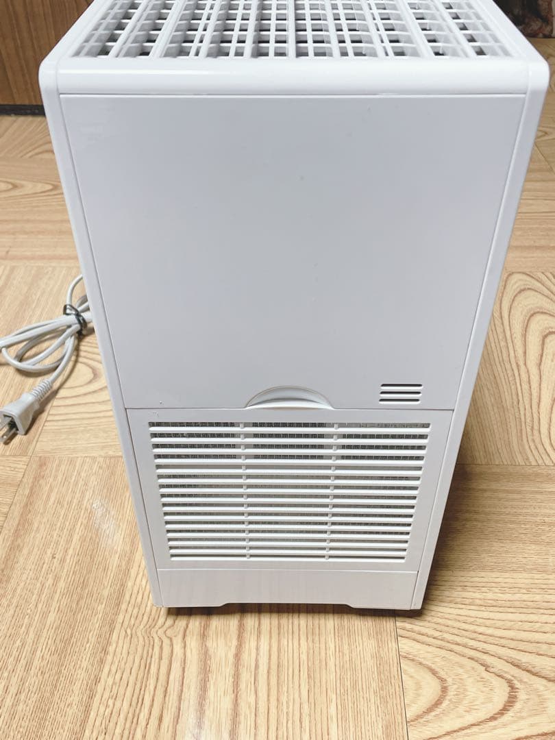 【美品】Panasonic FE-KFP05 加湿器 ホワイト パナソニック