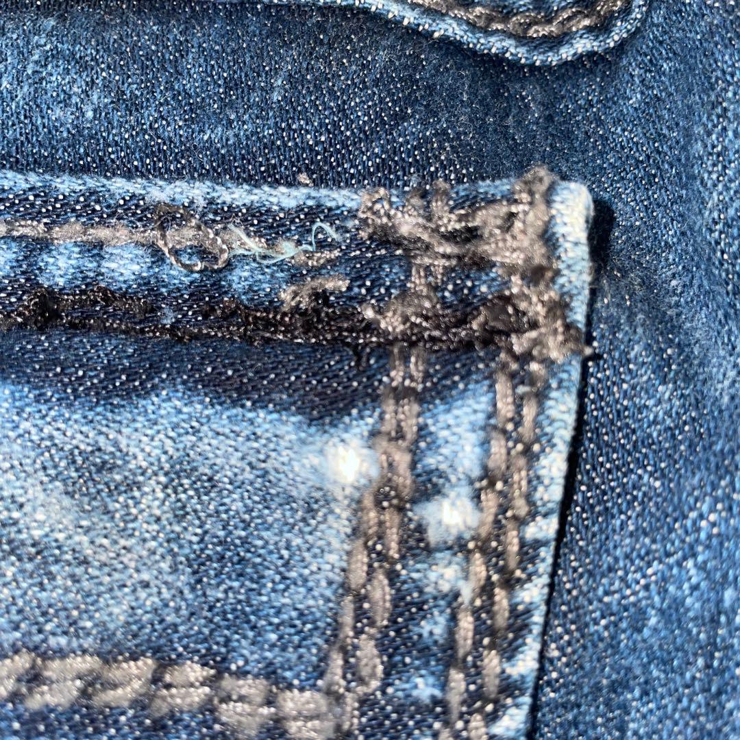 トゥルーレリジョン TRUE RELIGION デニムジーンズ　32インチ