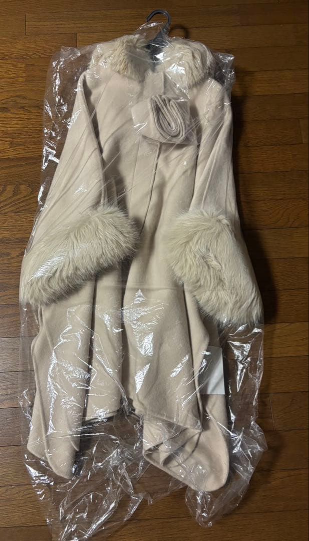 新品未使用　セルフォード　ファーポンチョコート　キャメル