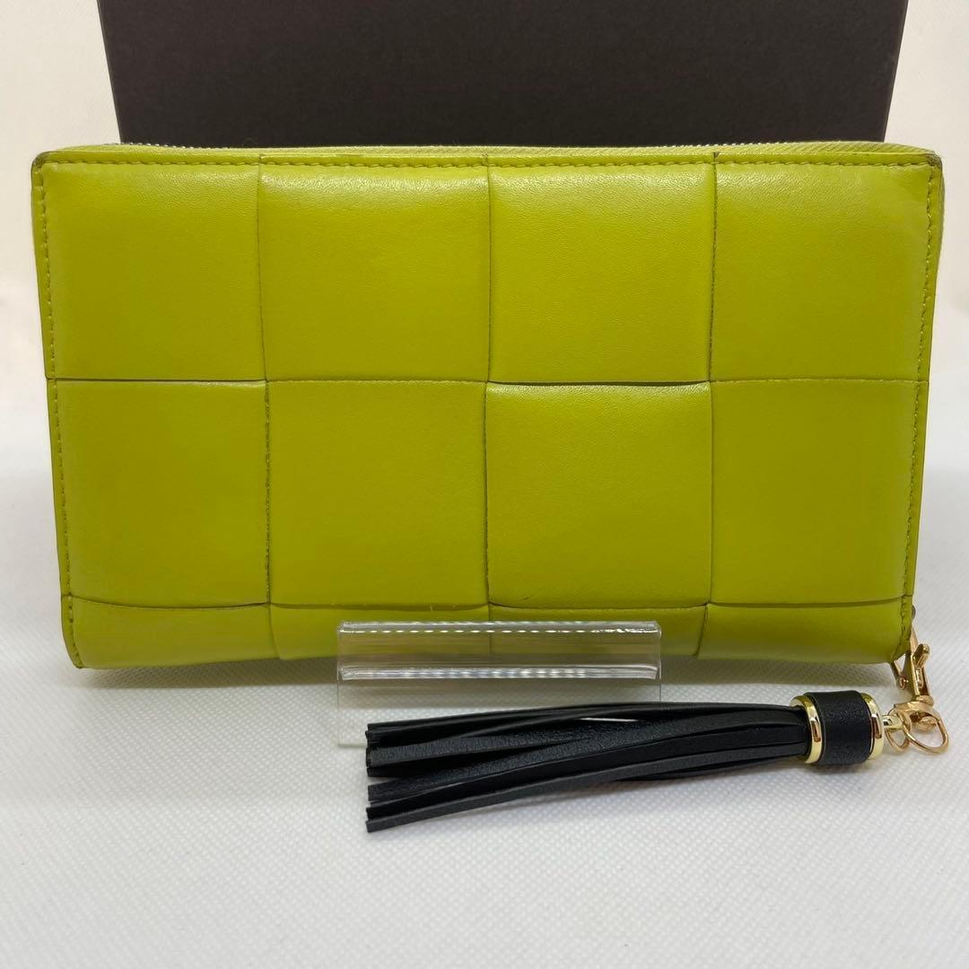 【訳あり美品】ボッテガヴェネタ マキシイントレチャート 長財布 ジップ 小銭入れ