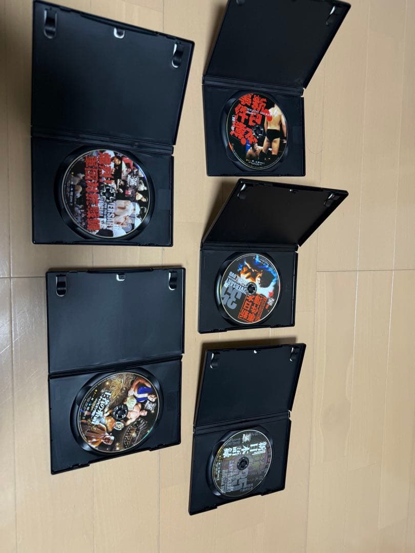 新日本プロレス　創立35周年記念DVD5枚セット