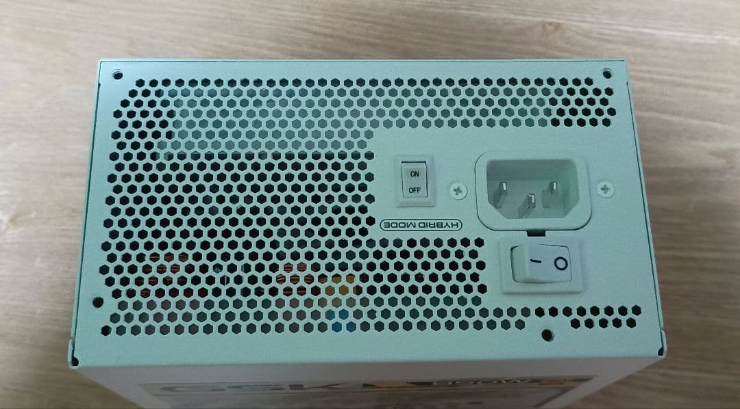 Antec GSK GOLD 850W ホワイト