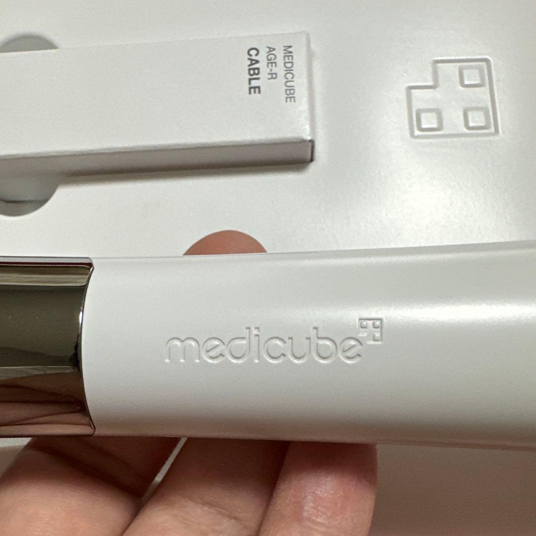 【正規品】Medicube ダーマエアショット AGE-R