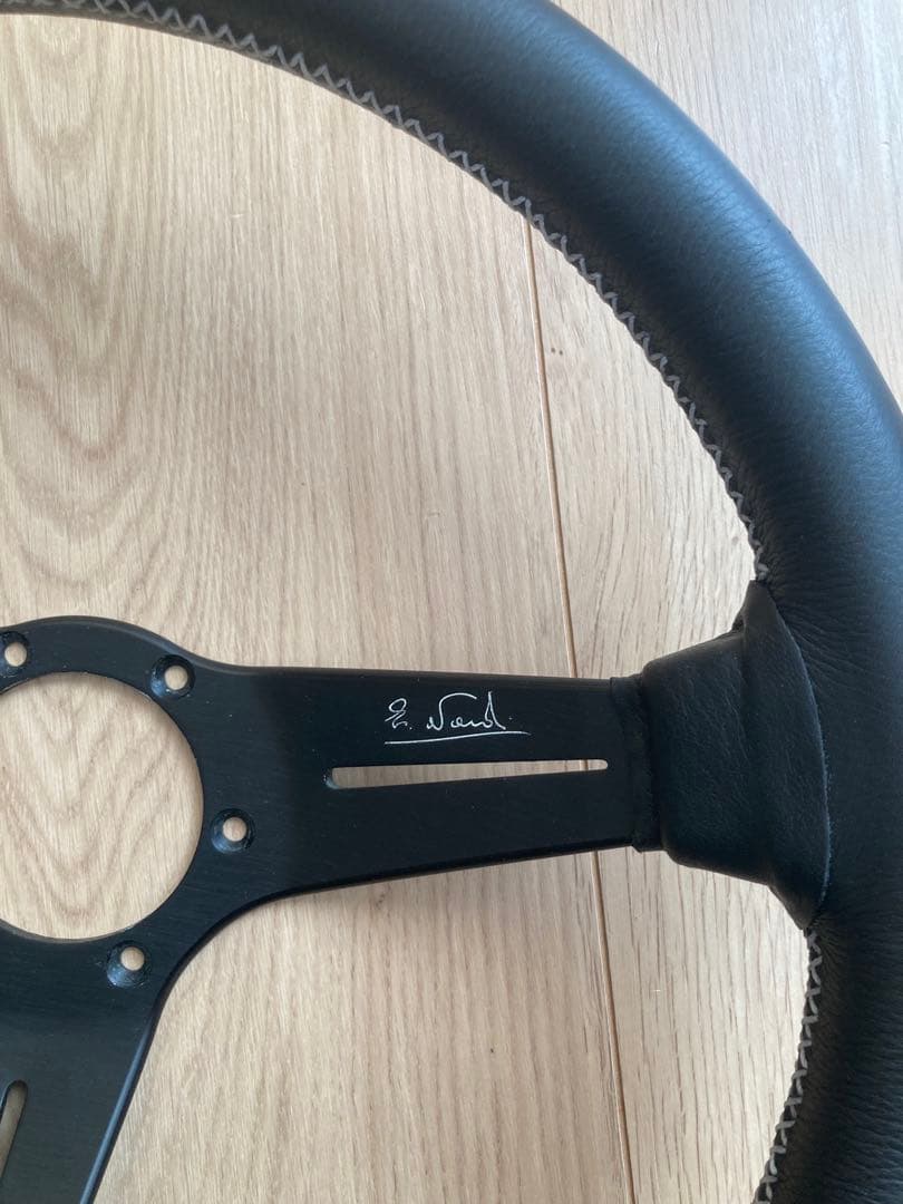 正規品　NARDI ナルディ ブラック ステアリング 35パイ