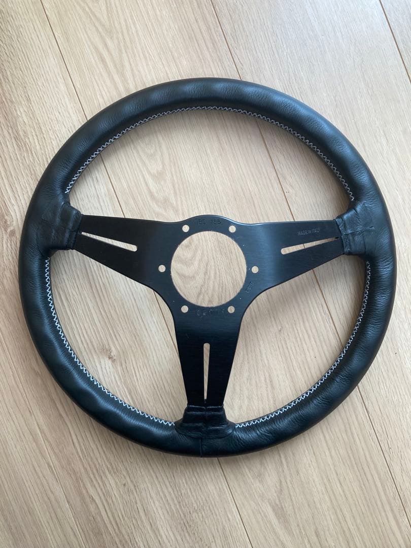 正規品　NARDI ナルディ ブラック ステアリング 35パイ