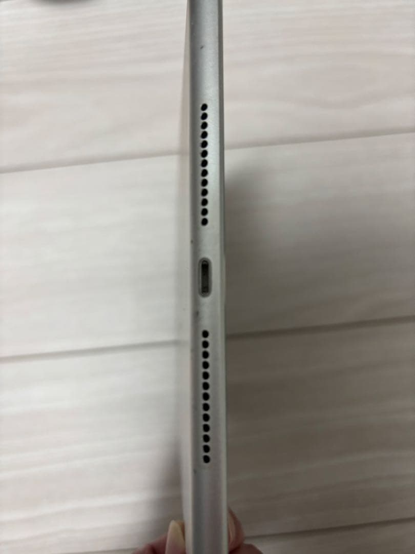 T*Z様 Apple iPad (第8世代) 32GB