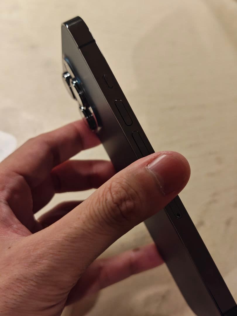 ●美品●iPhone 13 pro Simフリー バッテリー73%