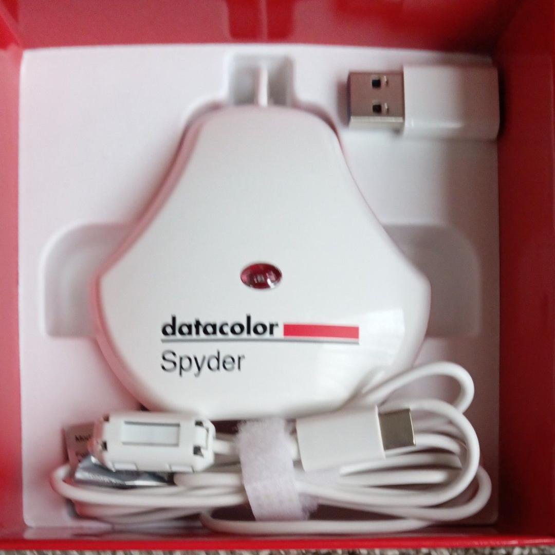 Datacolor Spyder 2024年版モニターキャリブレータSP2024
