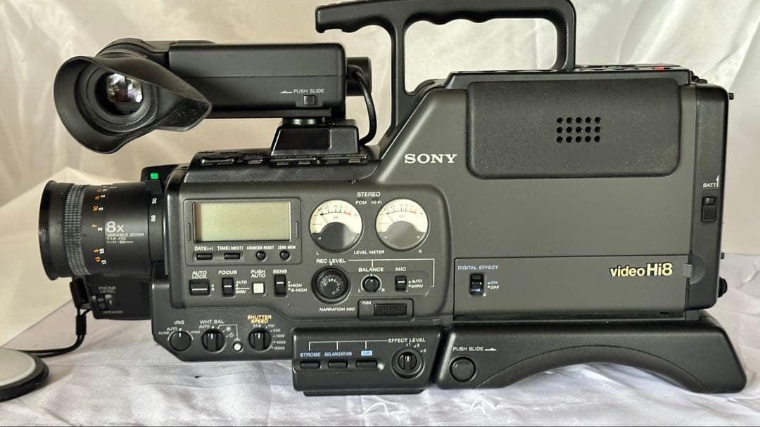 【値下】【希少】Sony CCD-V5000 VideoHi8 PRO 付属品付