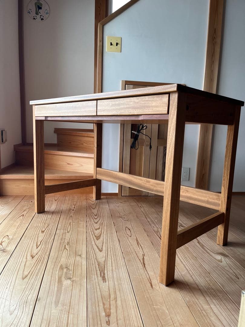 に*ろ様 楠 天然無垢 デスク 学習机 橋詰家具製 ラスク 110cm 最後の一
