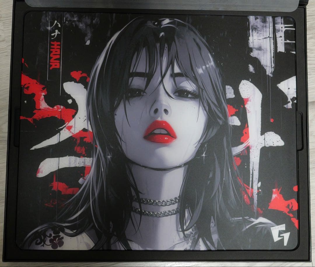 GLSSWRKS Hana ガラスマウスパッド 490x420mm