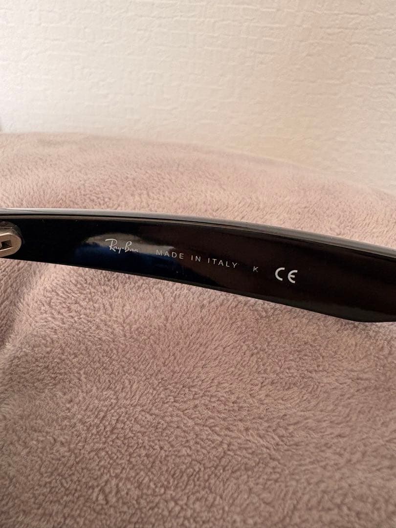 Ray-Ban RB2132-F ニューウェイファーラー サングラス