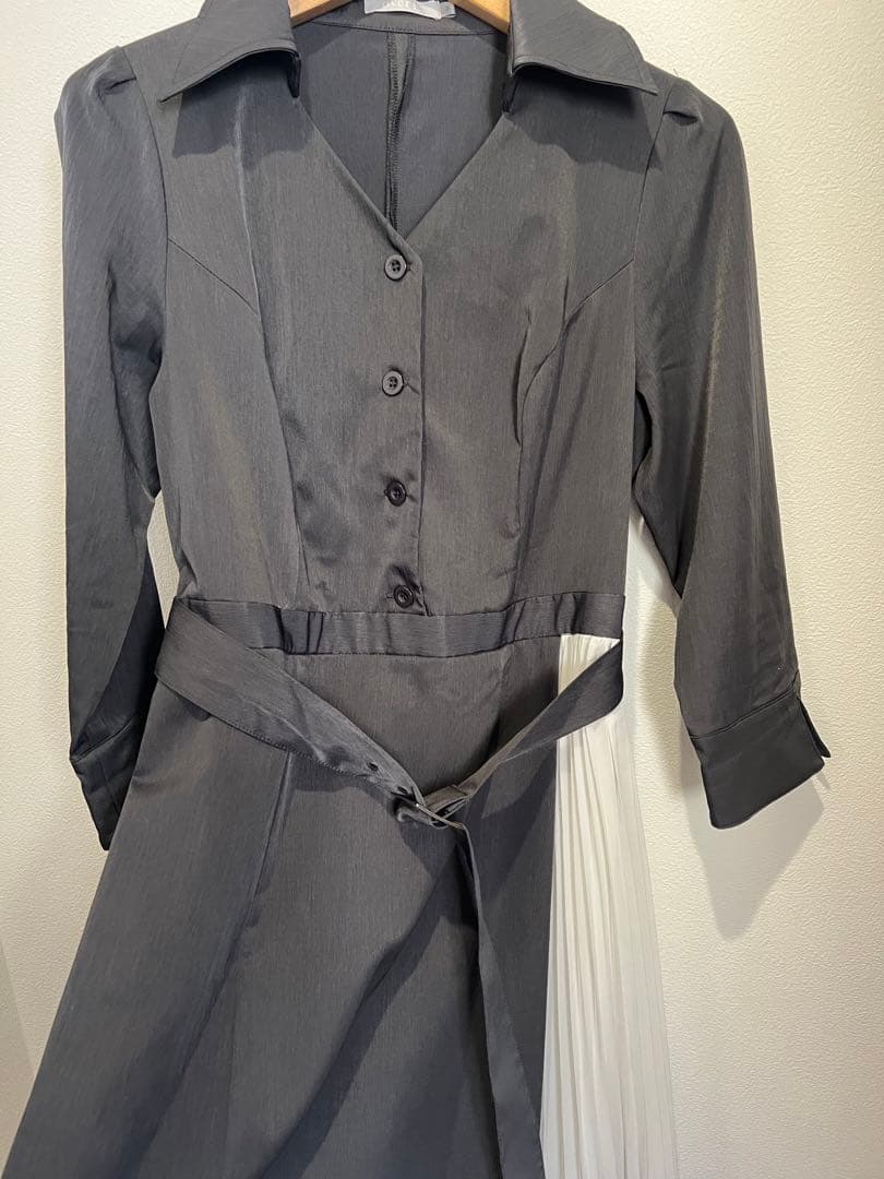 オーバーイー　シャツプリーツワンピース　over E サイズ96 2025年購入