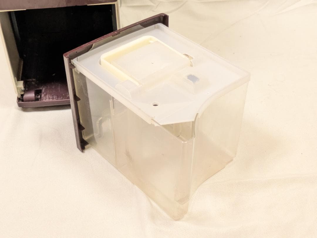 ジャンク CORONA コロナ 衣類乾燥除湿機 CD-H１８１３