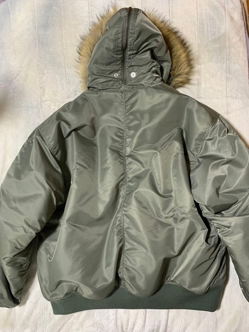 BEAMS N-2Bフライトジャケット　カーキ ビームス