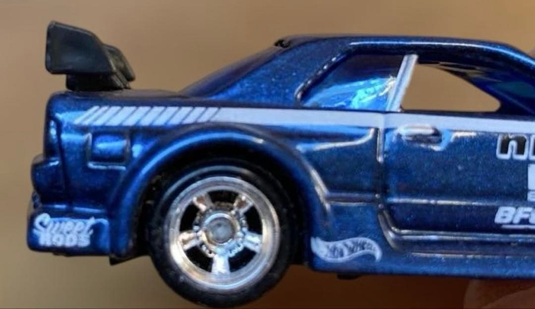 ホットウィール コレクターブック No.5 特注 ニッサン スカイライン