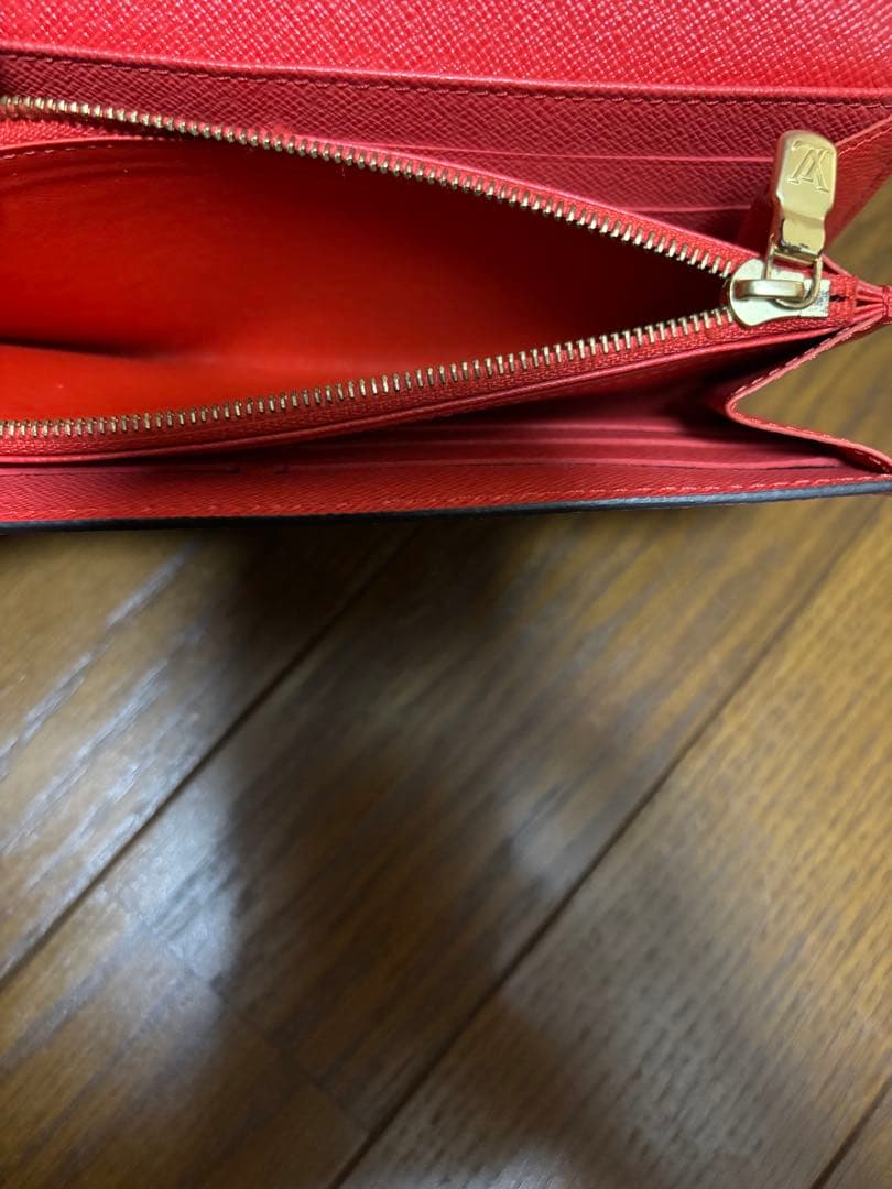 Louis Vuitton カラフル葉柄 長財布