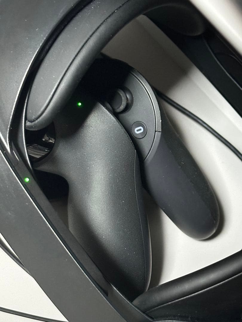  Quest Pro 256GB オプションイヤホン付 アイトラッキング