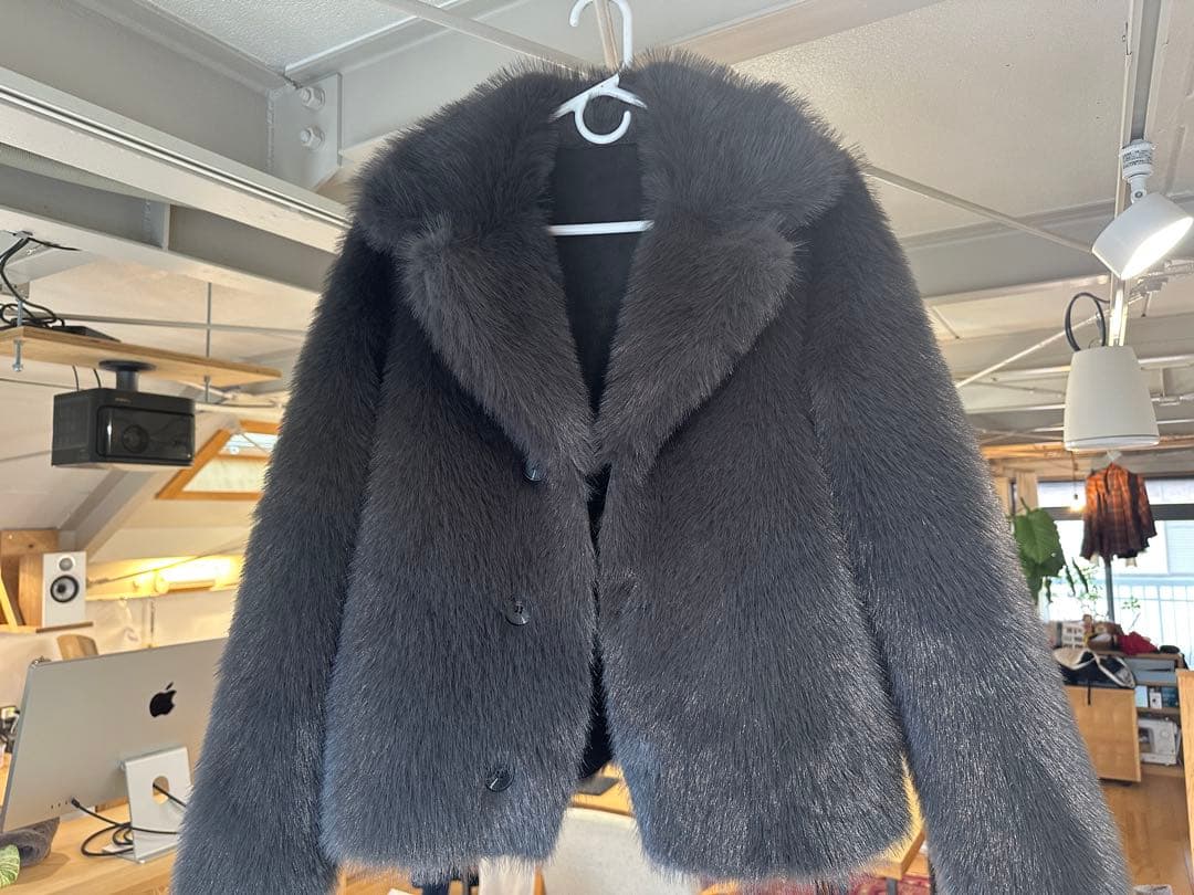 ZARA リバーシブルショートフェイクファーコート黒 Sサイズ