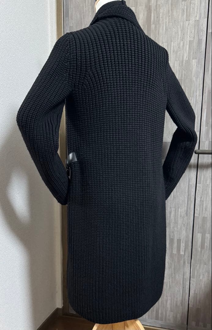【フェラガモ】ニットコート